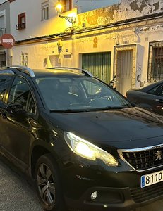 PEUGEOT 2008 2008 SYTLE 1.2CC 82CV
